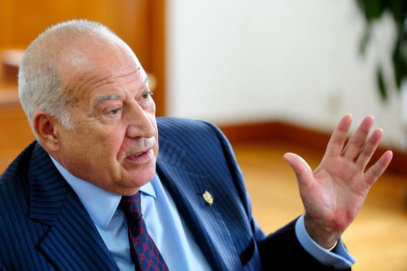Dan Voiculescu: Băsescu nu va încheia mandatul