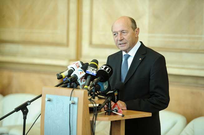 Bogdan Teodorescu: “Unificarea dreptei se va face pentru un prim-ministru: Traian Băsescu”
