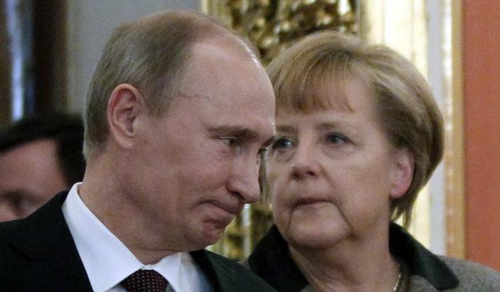 Întâlnire Putin - Merkel, în 6 iunie, înainte de ceremoniile din Franţa dedicate Debarcării aliaţilor