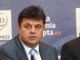 Marian Căpăţână, reţinut 24 de ore în cazul de trafic de influenţă în care este inculpat şi Mircea Băsescu
