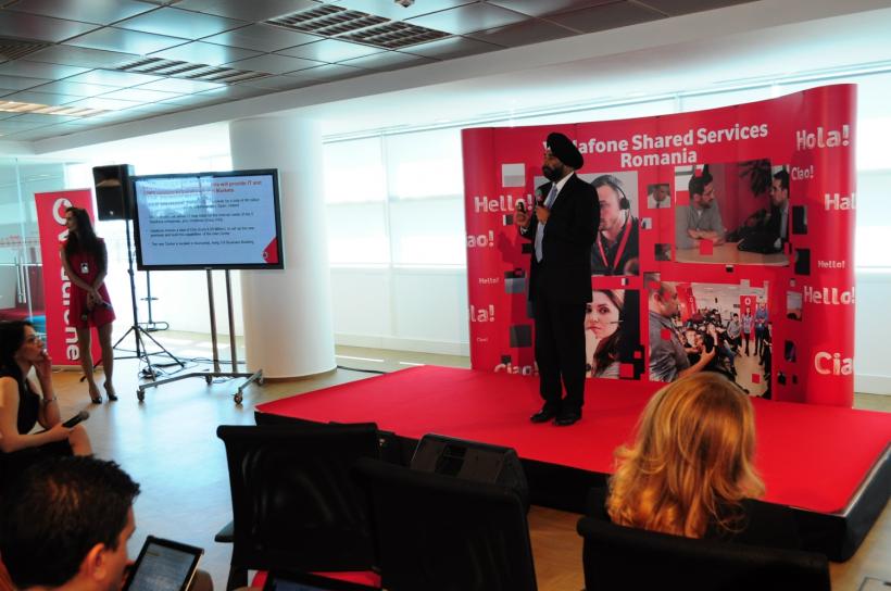 Vodafone a deschis un nou Centru de Servicii la Bucureşti şi angajează peste 600 de persoane până la sfârşitul anului