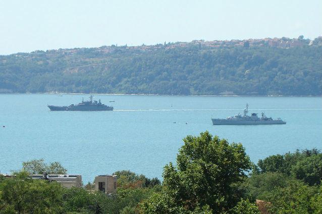 Ample exerciţii militare ruse în Marea Neagră, în paralel cu cele ale NATO