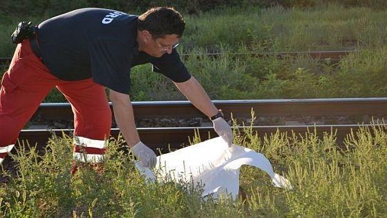 COVASNA. Tânără ucisă de tren în timp ce-şi făcea poze