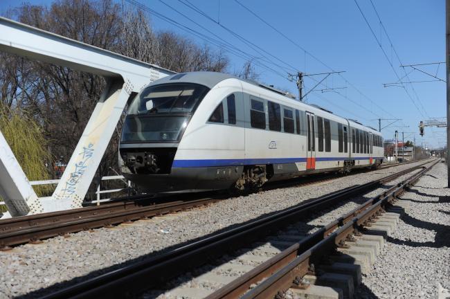 Unele trenuri de pe ruta Bucureşti - Constanţa vor avea vagoane ce permit transportul bicicletelor, în week-end