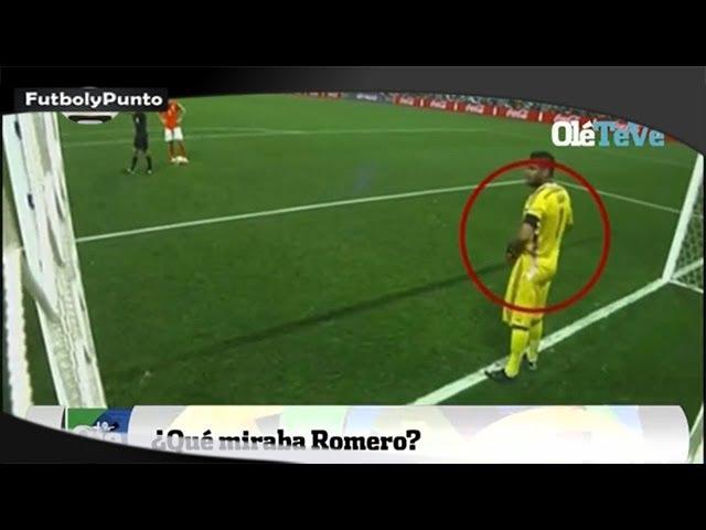 VIRAL PE NET. Ce scoate portarul SERGIO ROMERO din pantaloni în timpul penalty-urilor din semifinala Argentina - Olanda (VIDEO)