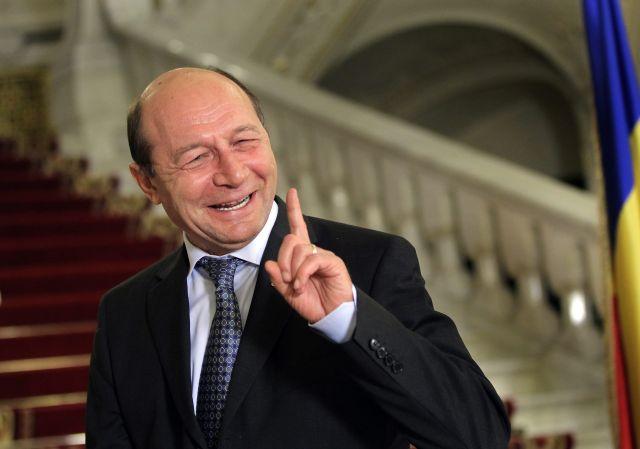 Băsescu a încercat să blocheze participarea lui Ponta la recepţia Ambasadei Franţei