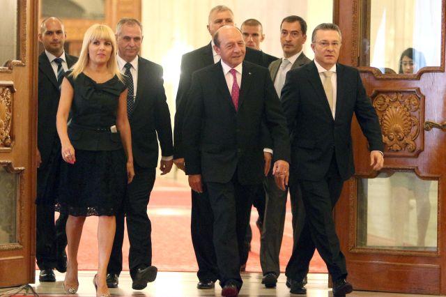 Băsescu: Candidatul PMP la prezidenţiale, Cristian Diaconescu, este net superior lui Klaus Iohannis