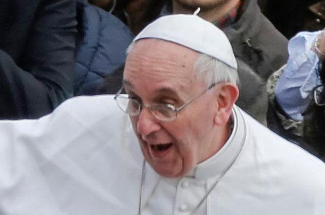 Cadou pentru Papa Francisc de la selecţionata Argentinei. Ce a scris mijlocaşul Maxi Rodriguez pe Twitter