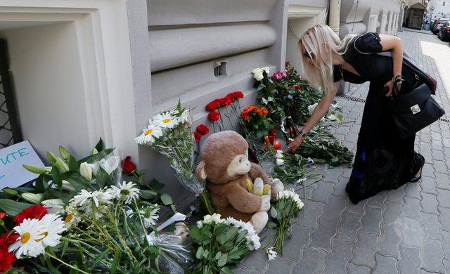 Parlamentar olandez, printre victimele tragediei aviatice din Ucraina. Politicianul era împreună cu soţia şi fiica sa
