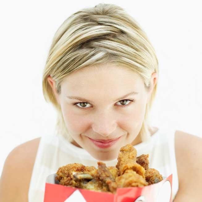 Alimentele grase modifică mirosul. La pesoanele anorexice sau obeze sensibilitatea simţului olfactiv este dereglată