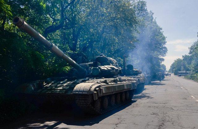 15.000 de soldaţi ruşi, mobilizaţi la frontiera de est a Ucrainei! Ce spun oficialii americani