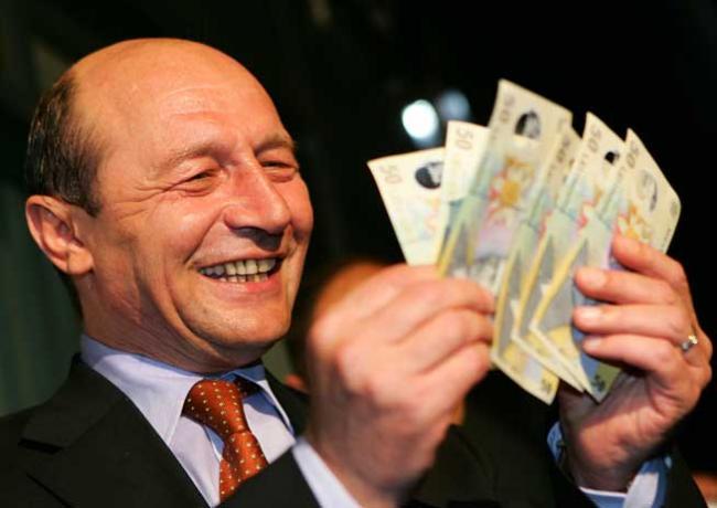 GIP - Băsescu nu poate justifica provenienţa a 280,000 de dolari. Dosarul său de spălare de bani ar putea fi redeschis