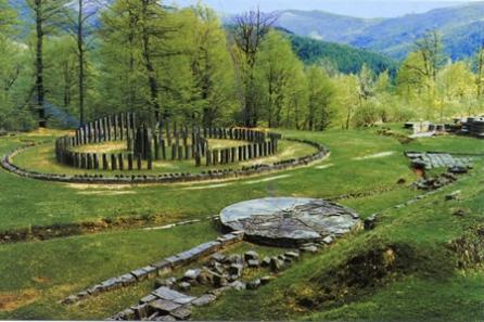 Un „Machu Pichu” în munții României. Ce știm și ce nu știm despre cetățile strămoșilor?