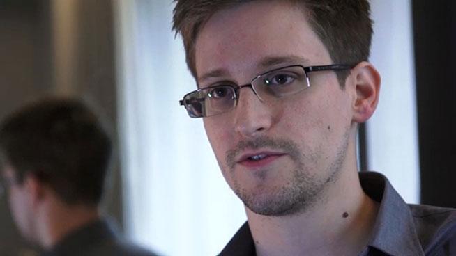 “Cârtiţa” Snowden se pare că a făcut pui. Serviciile secrete americane, în alertă