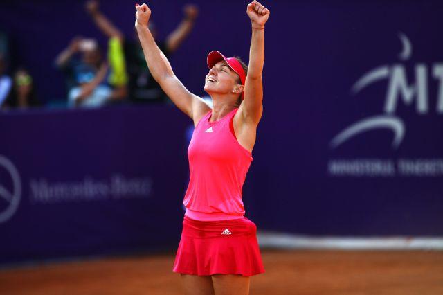 Simona Halep este a doua jucătoare de tenis a lumii! Românca a urcat pe locul 2 în clasamentul WTA