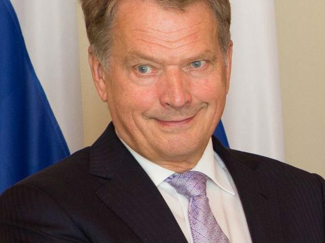 Preşedintele finlandez susţine că s-a ajuns la un acord privind livrarea ajutorului umanitar rus în estul Ucrainei