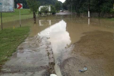 Cod Galben de inundaţii pe unele râuri mici din Dobrogea, până duminică dimineaţă