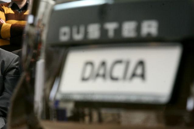 Guvernul român donează 15 automobile Dacia Duster Cancelariei de Stat a Republicii Moldova