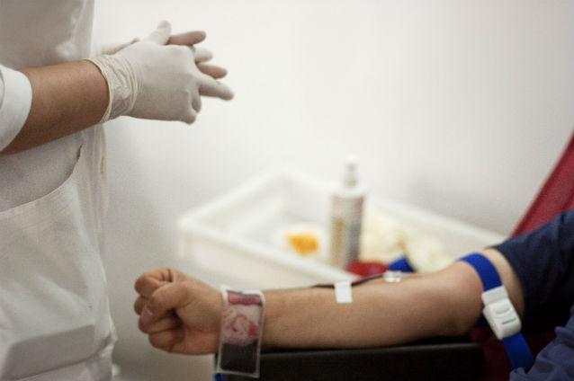 Ministerul Sănătăţii face un apel către cetăţeni pentru donarea voluntară de sânge