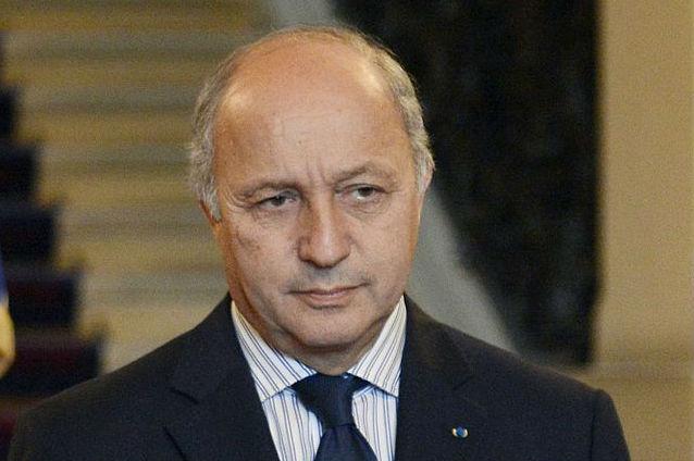 Franţa cere Consiliului de Securitate, statelor arabe şi Iranului să acţioneze împreună împotriva Statului Islamic