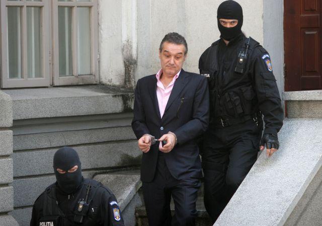 Magistraţii au decis ca Gigi Becali să execute sporul de pedeapsă din dosarul &quot;Valiza&quot;. Decizia nu este definitivă