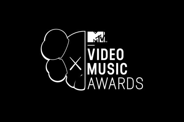 Lista câştigătorilor MTV Video Music Awards 2014. Ce artişti au plecat acasă cu celebrul trofeu 