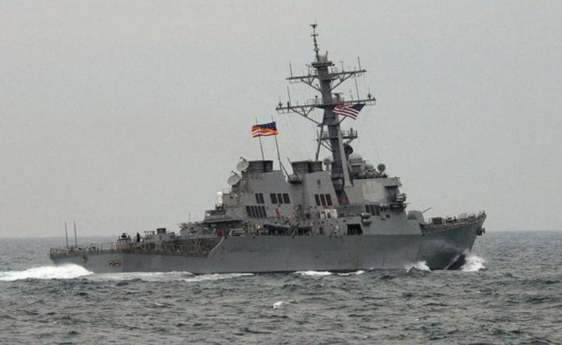 Două nave de război ale NATO se îndreaptă spre Marea Neagră