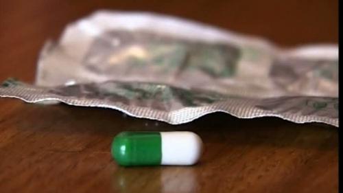 Farmaciile vor putea să vândă medicamente online fără rețetă