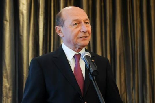 Băsescu: Îmi voi exercita mandatul până în ultima zi, inclusiv pe 21 decembrie 
