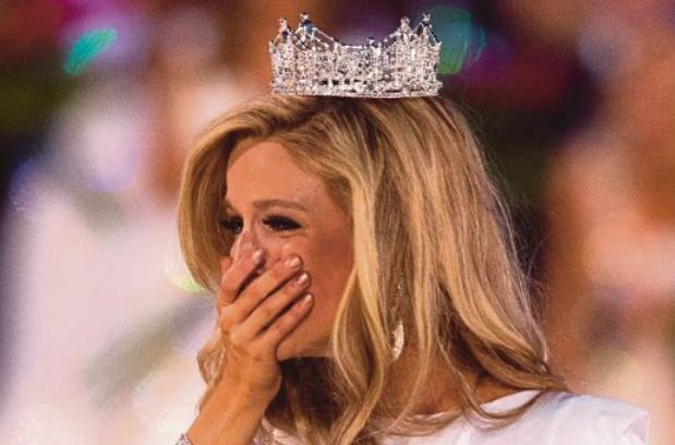 A fost aleasă cea mai frumoasă femeie din America! Cum arată Miss SUA 2015 (VIDEO)