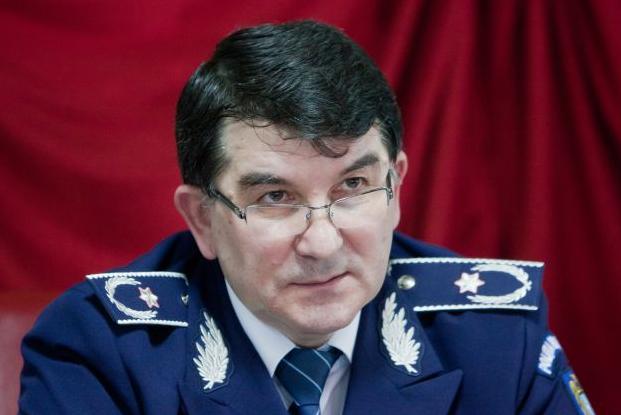 Şeful Poliţiei din Mureş, trimis în judecată de DNA. Valentin Pescari este acuzat de luare de mită