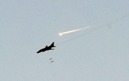 Coaliţia internaţională a efectuat 9 atacuri aeriene în nordul Siriei