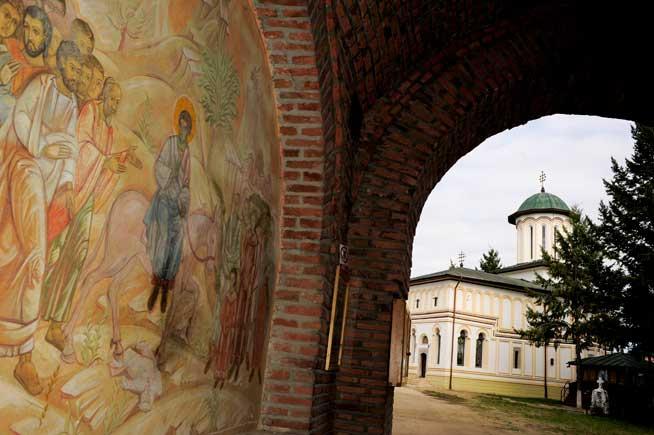 Legendara Mănăstire Plumbuita