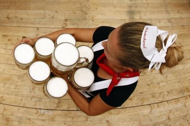 La Oktoberfest s-au băut cu 200.000 de litri de bere mai puțin decât anul trecut
