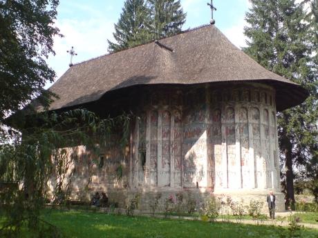Cele mai frumoase mănăstiri din Moldova pe care trebuie să le vizitezi GALERIE FOTO