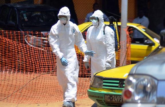 MAE verifică situaţia a cinci cetăţeni români care s-ar afla în Sierra Leone, zonă afectată de Ebola