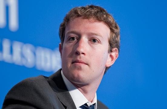 Mark Zuckerberg a donat 25 de milioane de dolari pentru lupta împotriva Ebola 
