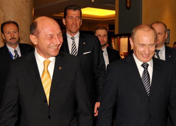 Băsescu, AMNEZIE GRAVĂ: A uitat că s-a întâlnit cu Putin la Milano!