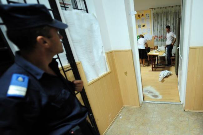 ALEGERI PREZIDENŢIALE 2014. Bătaie la o secţie de votare din Botoşani, un minor a votat în Ilfov