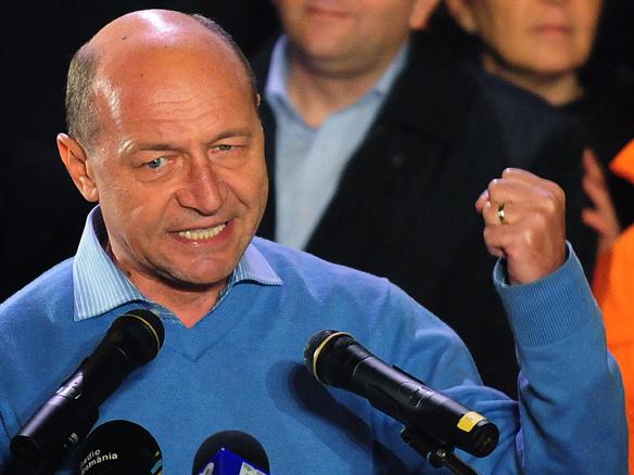 Ponta: Supărarea lui Băsescu pe SIE şi SRI ţine de faptul că acestea l-au refuzat atunci când președintele le-a cerut ajutorul