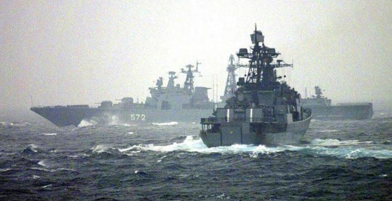Patru nave ruseşti care se îndreaptă către nordul Australiei, puse sub monitorizare 