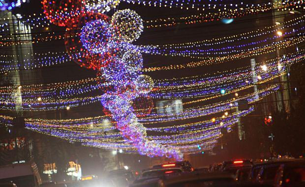 Bucureşti: Luminile de Sărbători vor fi aprinse la 29 noiembrie