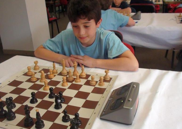 Elev român, CAMPION MONDIAL la şah şcolar