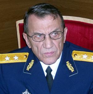 Generalul(r) Constantin Lucescu: ”Am solicitat ca soţii Elena şi Nicolae Ceauşescu să nu fie condamnaţi la moarte”