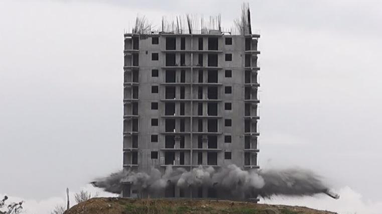 Demolări RATATE la Sevastopol. Experţii, disperați: &quot;Blocul putea rezista la un cutremur de 10 grade!&quot; (VIDEO)