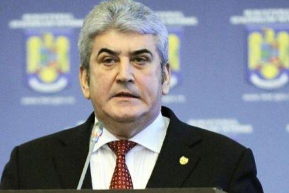 Ninsori abundente peste România. Ministrul Gabriel Oprea a convocat comitetul pentru situaţii de urgenţă