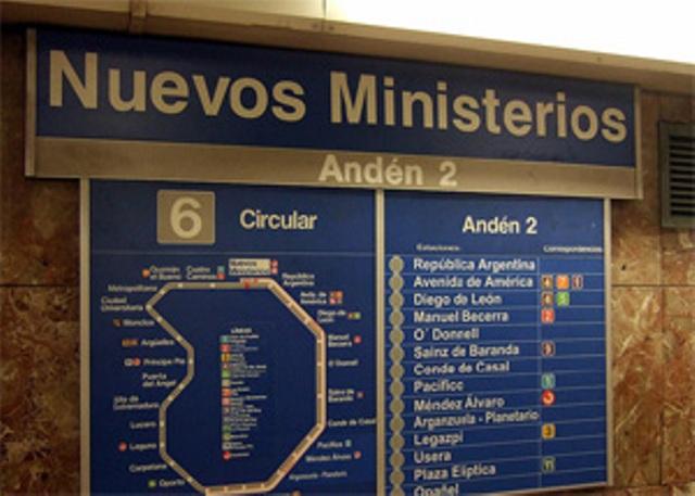 Staţia de metrou Nuevos Ministerios din Madrid este în curs de evacuare din cauza unei alerte cu bombă