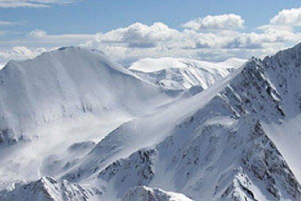 Risc de avalanşă în munţii Bucegi, Făgăraş şi Călimani 