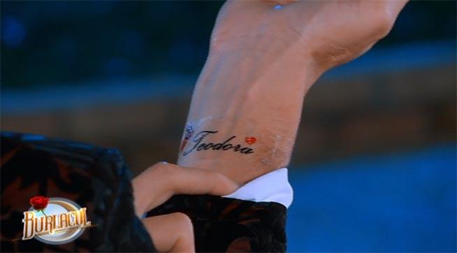 „Burlacul” Andrei Andrei își tatuează numele unei concurente 18499762