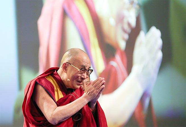 Dalai Lama se consideră marxist dar nu leninist